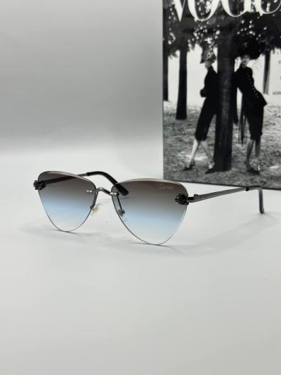 Cartier Mavi Cam Kadın  Güneş Gözlüğü  G1358-VLL