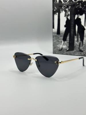 Cartier Siyah Cam Kadın Güneş Gözlüğü  G1360-VLL