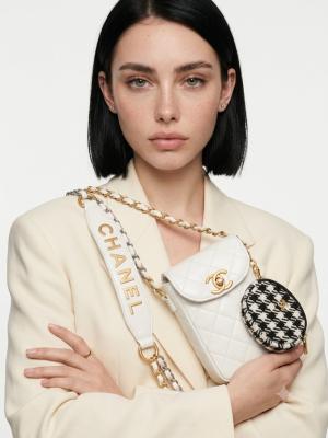 Chanel Beyaz Askılı Telefon Çantası VLT-411