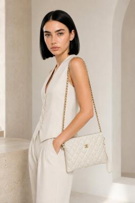 Chanel VIP Gift O-Case Ekru Tüvit Kumaş Zincir Askılı El Çantası VLT-448