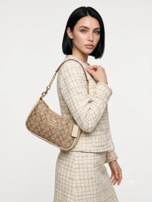 Coach Teri Signature Bej Omuz Çantası VLT-474