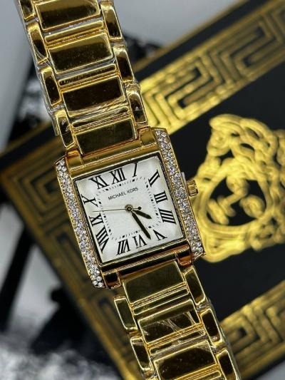 Michael Kors Gold Taşlı Kadın Saat  S473