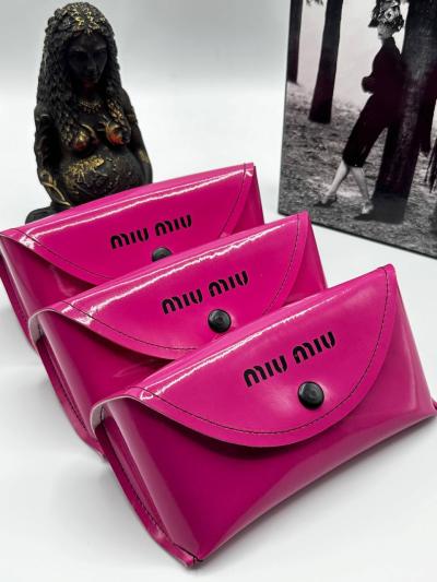 Miu Miu Gözlük Kılıfı  GK117