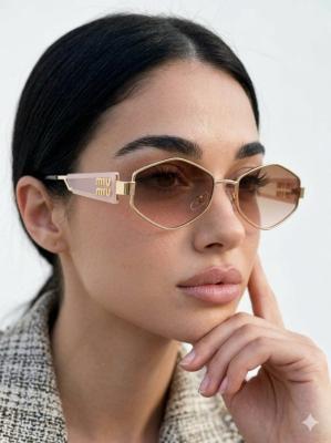Miu Miu Pembe İthal Kadın Gözlük G4507-VLL