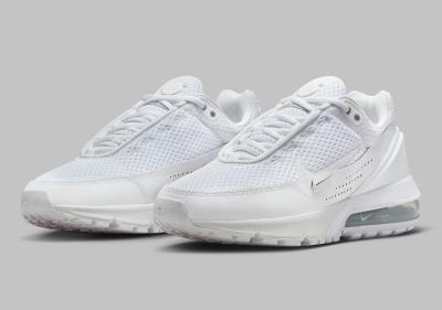 Nike Air Max Pulse White Chrome  A137