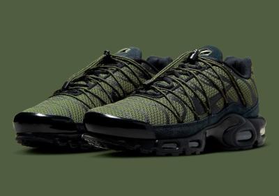 Nike Air Max Plus Toggle Olive Black  A108