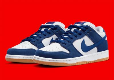 Nike SB Dunk Low Dodgers   A131