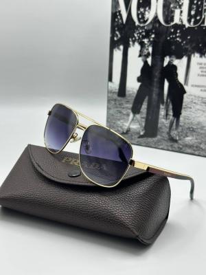 Prada Ahşap Saplı Erkek Güneş Gözlüğü  G1881-VLL