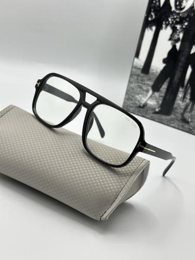 Tom Ford Siyah Çerçeve Şeffaf Cam Unisex Güneş Gözlüğü | G1984-VLL