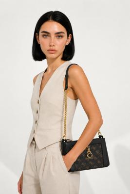 Guess Stephi Sİyah Mini Logolu Siyah Çanta VLT-440 Siyah